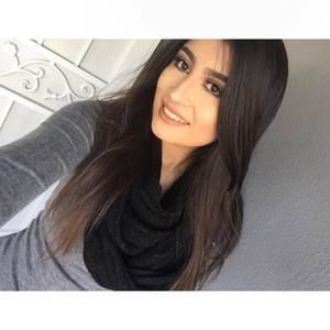 Meet your Posher, Shanecia